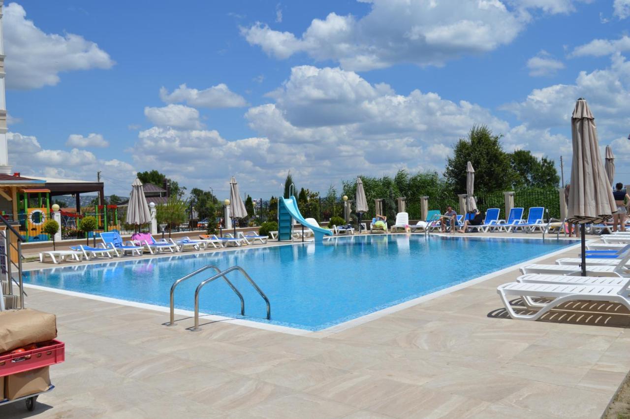 Veramar Hotel Kranevo Exteriör bild